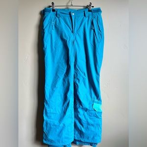 O’Neill women’s snow pants.